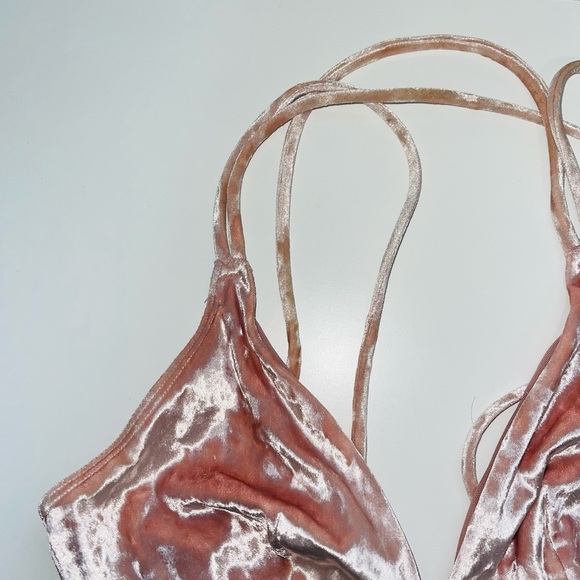 PINK Victoria’s Secret Unlined Pink Velvet Triangle Bralette Small Women’s - Picture 3 of 9